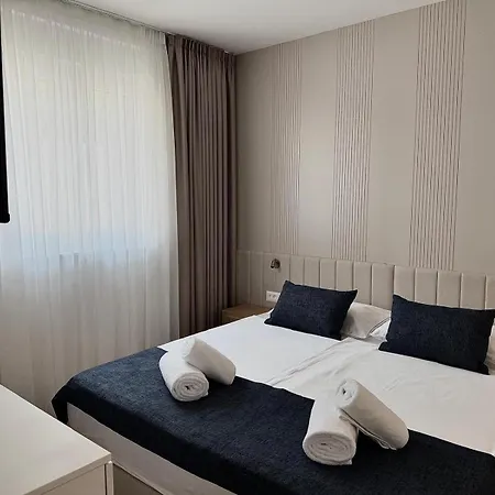 Luxury Risus With Free Private Parking 公寓 *
