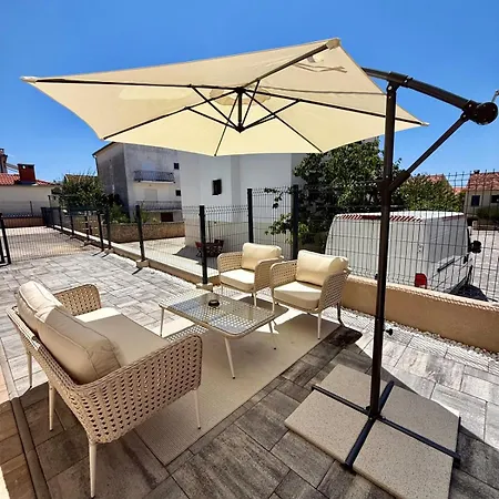 公寓 Luxury Risus With Free Private Parking *